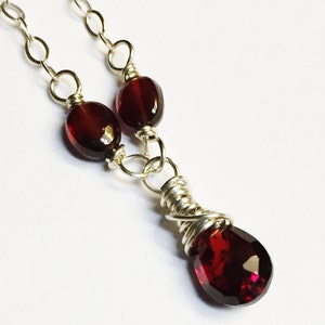Garnet Necklace, Garnet Jewelry, Red Garnet Necklace, Garnet Pendant, January Birthstone, Garnet Gemstone, Silver Garnet Necklace, Silver