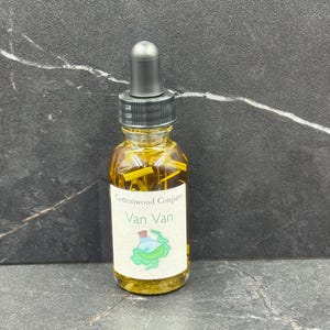 Van Van Oil – Hoodoo Ritual Oil for Money, Prosperity, Success, Conjure Anointing Oil