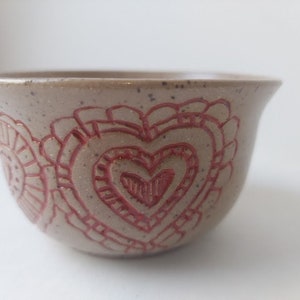 Small hand carved heart pottery bowls, various colors available image 4