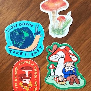 Ensemble d'autocollants confortables Forest Friends nain champignon escargot escargot, bouteille cottagecore, sticker pour ordinateur portable