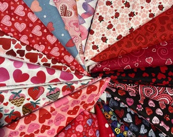 108 Piece Groomer's Value Pack Valentine's Day Print Bandanas