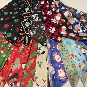 108 Piece Groomer&#39;s Wholesale Bulk Value Pack Christmas Bandanas