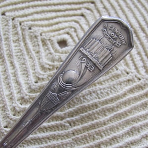 Vintage Silver Plate Collectible Spoon - Hall of Science 1933 - Chicago