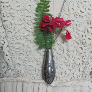 Beautiful Wearable Silver Flower Bud Vase Necklace Pendant // Many others to choose from
