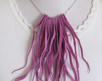 Necklace Beautiful Pink Soft Suede Leather Fringe Necklace and Earring Set