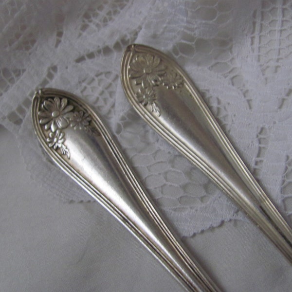 Set of 2 Beautiful Silverware Hair Bun Sticks Picks Pins - 5.5" Inch 13cm