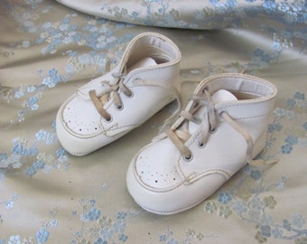 Vintage Baby Infant Shoes Boots Booties Leather White (10B)