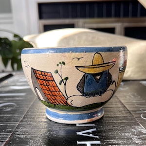 Handmade Salsa Guacamole Bowl – 5" Folk Art, Hand Made in Mexico by Ramos Lucano – Kitchen Party Outdoor Chips Serving Appetizer Dip