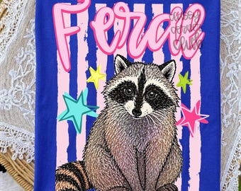 Mapache salvaje PNG, divertido diseño de sublimación para playa y verano, camiseta de moda (descarga digital)