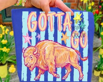 Gotta Go PNG, Western Buffalo PNG, Tendencias PNG, Frase pegadiza PNG, Rodeo PNG, Viral PNG, Country Rodeo Summer PNG, Chica PNG, Boutique PNG