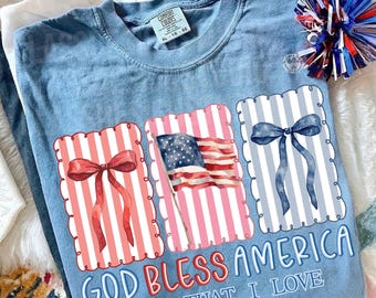 Dios bendiga a los EE. UU. PNG, Fe PNG, Patriótico PNG, Americano PNG, Caprichoso PNG, Femenino PNG, Delicado PNG, Rayas PNG, Día de los Caídos PNG, 4 de julio PNG