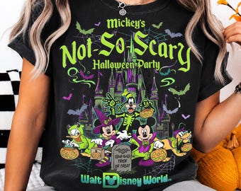 Retro Halloween PNG, Impreza Halloweenowa Myszki Miki PNG, Nie taki straszny Halloween PNG, Straszna wycieczka do parku rozrywki PNG, Projekt koszulki na wakacje na Halloween