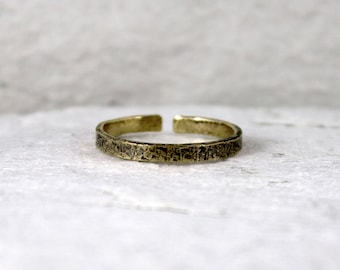 Irregular- unisex brass ring, adjustable gold colored ring for man and woman, minimalist jewelry