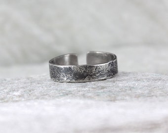 Stone - simple unisex silver ring, adjustable sterling silver ring for man and woman, minimalist jewelry