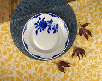 Plat de Service Creux ancien "Corsica" de Digoin Sarreguemines en Terre de Fer | Décor Floral Bleu