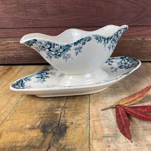 Old Sauce Boat &quot;Marie-Louise&quot; Saint-Amand and Hamage | Terre de Fer | blue floral decoration