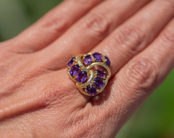 Vintage 18kt Gold Amethyst Cocktail Ring Size 7.5- Sizeable
