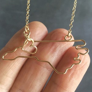 North Carolina Necklace - State Necklace - Custom Necklace - North Carolina Outline - Country Necklace - Personalized Gift - Silver - Gold