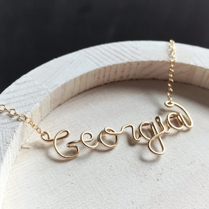 Geschenk für sie Name Halskette Personalisierte Namenskette Benutzerdefinierte Name oder Wort Halskette Silber oder Gold Halskette Personalisiertes Geschenk Bild 1