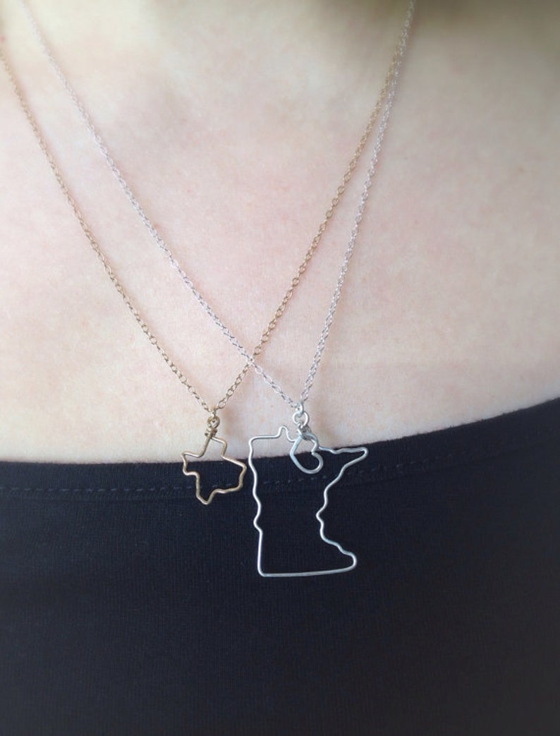 Illinois Necklace Custom State Love Necklace Illinois State Necklace Illinois Outline Personalized Gift Silver or Gold image 3