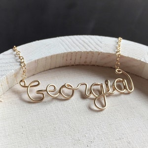 Geschenk für sie Name Halskette Personalisierte Namenskette Benutzerdefinierte Name oder Wort Halskette Silber oder Gold Halskette Personalisiertes Geschenk Bild 2