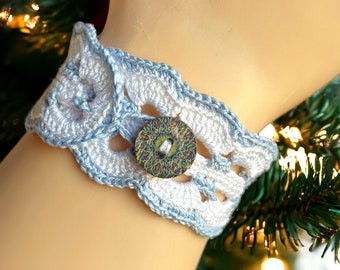 Crochet Jewelry - Waves Bracelet - Vintage Inspired Hippy Jewelry - Bangle Gift for Girlfriend Wife