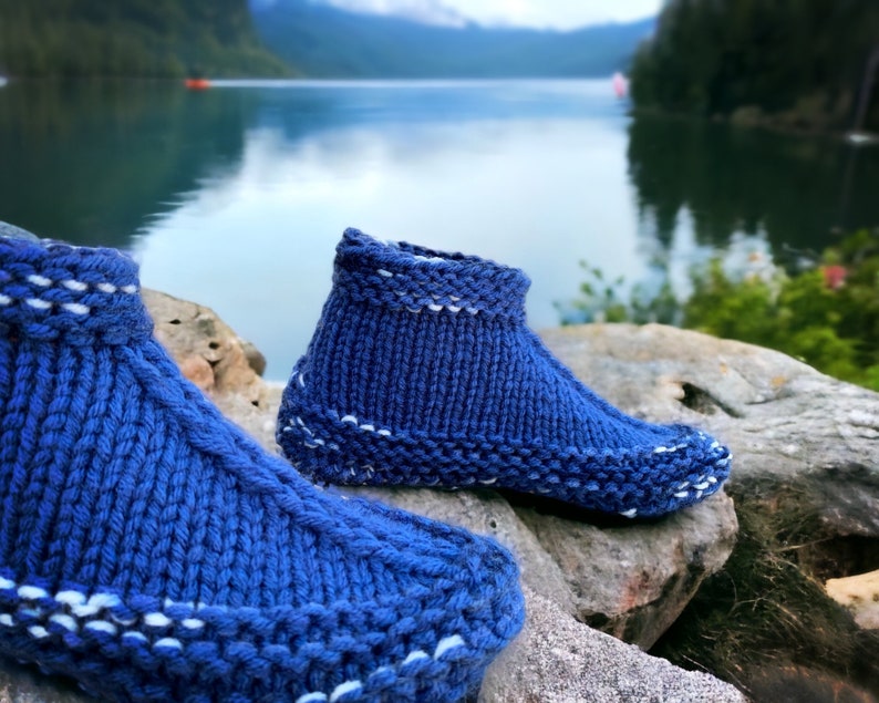 Modèle de tricot Pantoufles pour adultes avec manchette Tricoter sur des aiguilles droites avec du fil volumineux Chaussons à revers pour adultes Anglais seulement image 4