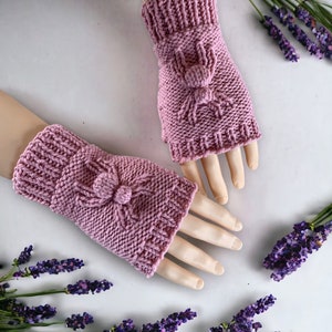 Knitting Pattern Fingerless Gloves with SPIDERS Knit Flat on 2 Needles with How-to Video Links Half Gloves Mitts English Only image 8