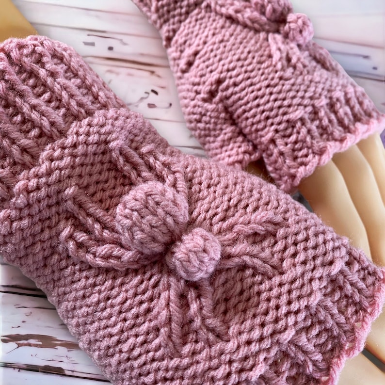 Knitting Pattern Fingerless Gloves with SPIDERS Knit Flat on 2 Needles with How-to Video Links Half Gloves Mitts English Only image 2