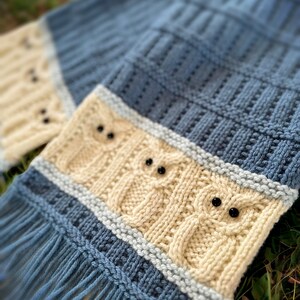 Knitted owl scarf pattern