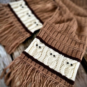 Knitted owl scarf pattern