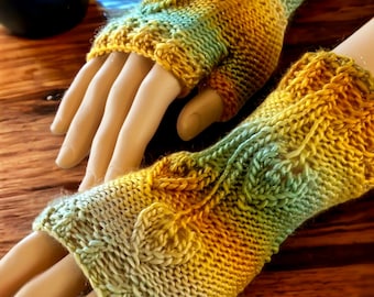 Knitting Pattern - Autumn Leaf Half Gloves Knit Flat on 2 Needles Easy Fingerless Gloves on Straight Needles with Video Links - English Only