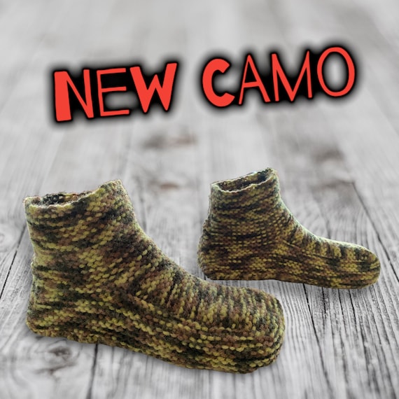 Camo shop house slippers