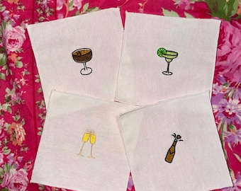 Servilletas de cóctel bordadas (juego de 4) / Servilletas de bar estilo lino / Diseño para champán, margaritas y cócteles