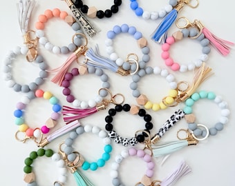 Silicone Bead Wristlet Keychain: Hands-Free Key Fob