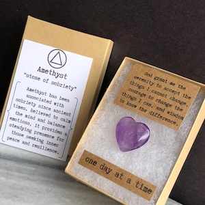 Nüchternes Jubiläumsgeschenk, Feiern Nüchternheit Geschenkbox, 6-monatiges Nüchterngeschenk, Gelassenheitsgebet AA, jeweils 1 Tag, Nüchternheitsgeschenk für ihn, AA-Geschenk