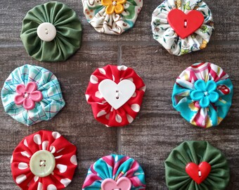 Set of 9 Fabric Yo Yos 2.5" diameter for crafts decorating quilting jewelry making collecting Free Shipping