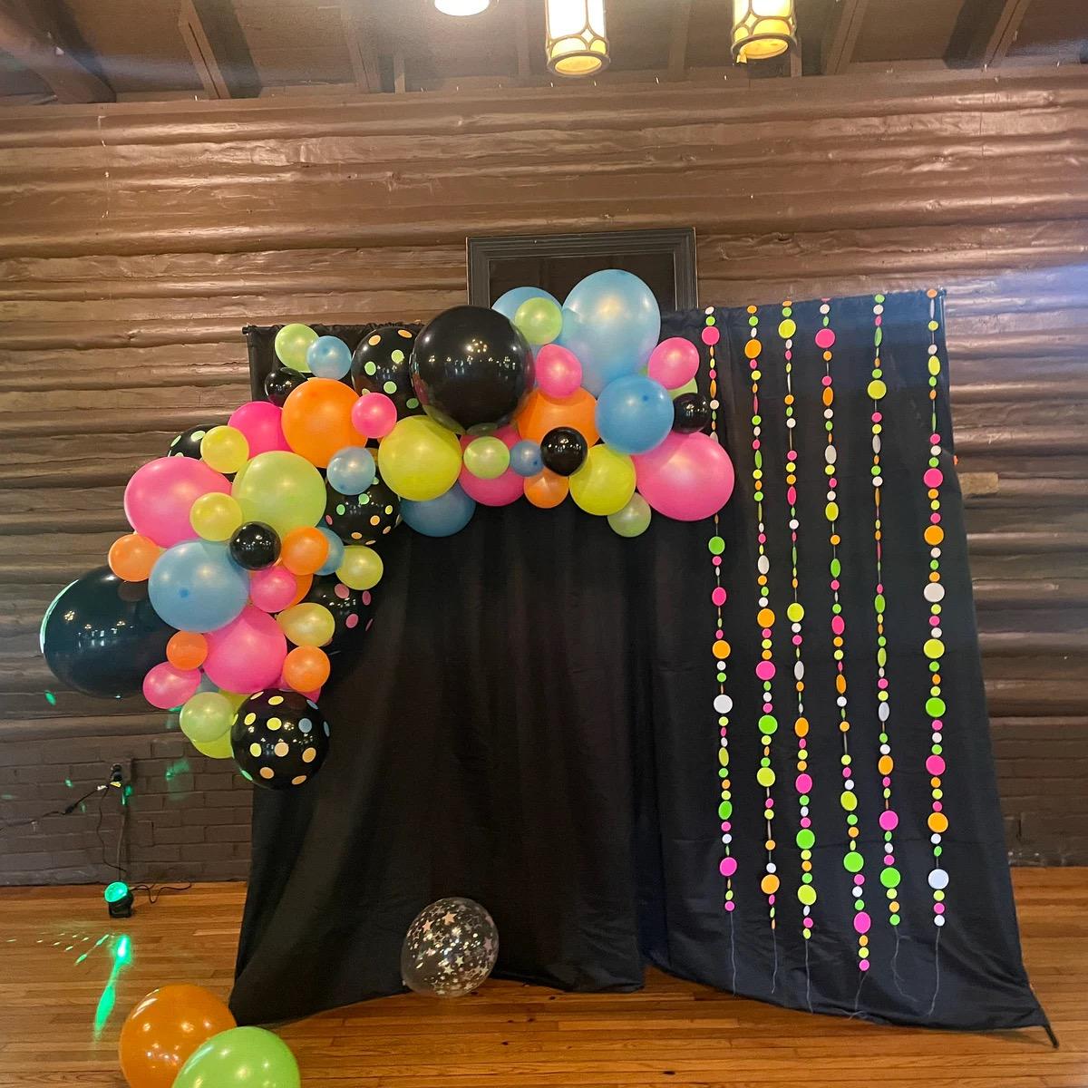 Tingjoo 4 Pack Glow In The Dark Wavy Foil Fringe Curtains