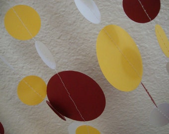 Maroon Gold Garland, Burgundy and Yellow Paper Circle Garland, Dorm Decor, School Colors, Southern California Colors, Minnesota University