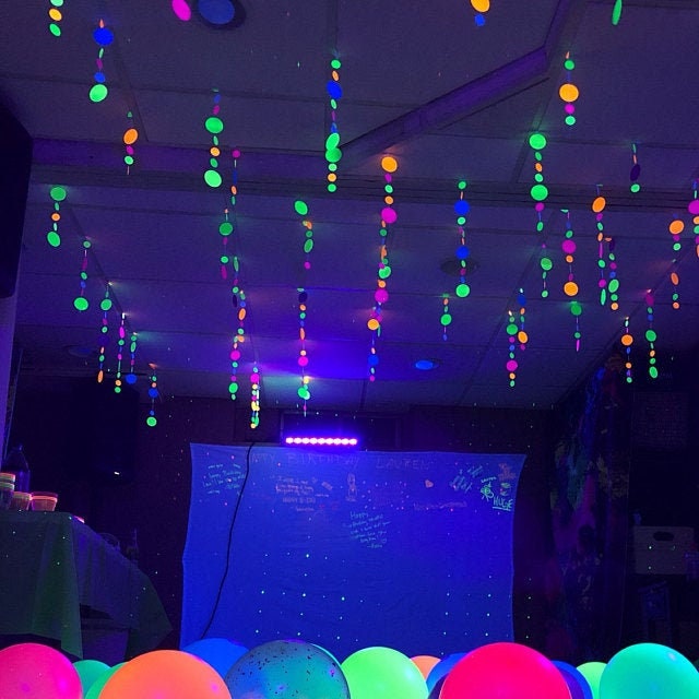 Glow In The Dark Neon Garlands 3 Foot Long Black Light Party