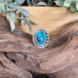 Vintage turquoise silver Navajo ring size 5 1/2