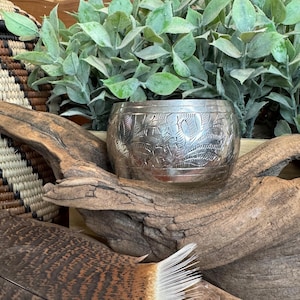 Vintage wide floral etched silver plated bangle