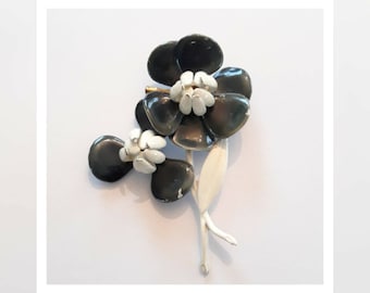 Mid Century Double Flower Enamel Brooch in Navy & White- Unique Design