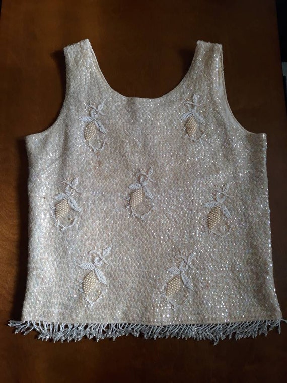 Exquisite 1950s Beaded Wool Shell Top in Cream an… - image 2