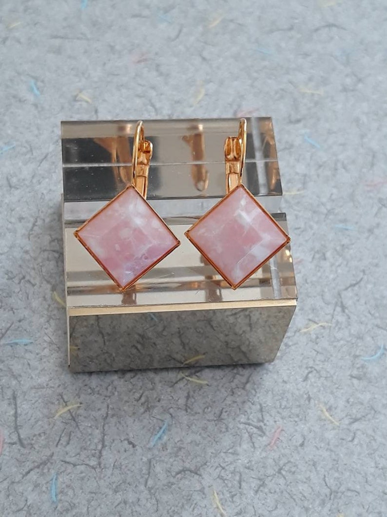 Mid Century Style Pink and White Faceted Cabochon Earring Set in Goldtone Metal French Lever Setting Pretty Cool in Pink