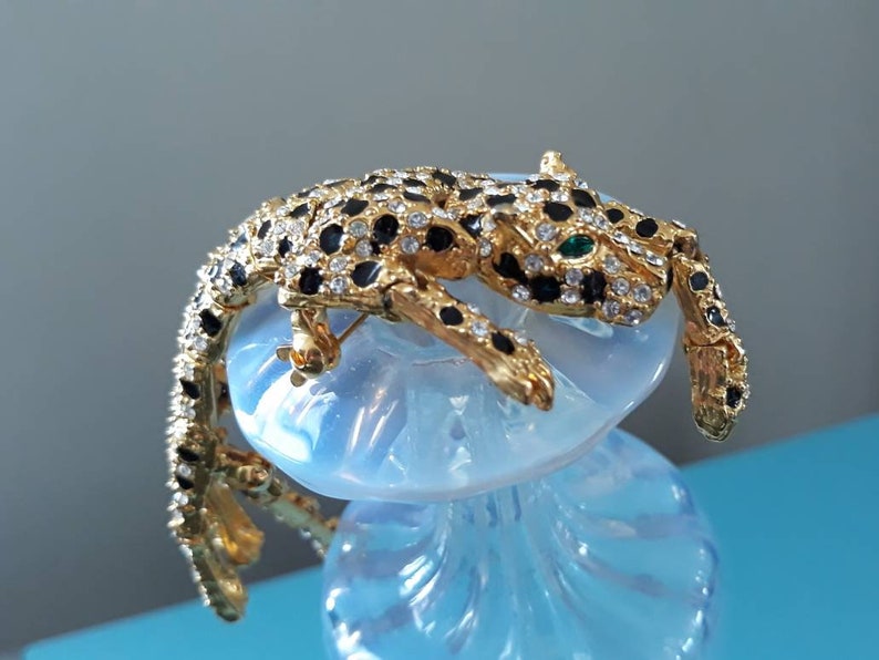 Large Vintage Articulated Rhinestone Shoulder Brooch in White Who Cares Can a Leopard Really Change His Spots Gold Leopard Design Black