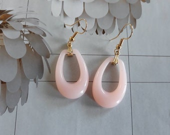 Lovely in Lucite, Pretty in Pink! Pink Lucite Drop Earring Set Evoking Mid Century Glamor