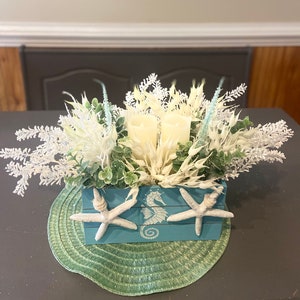 Beach Life Christmas Centerpiece