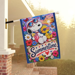 Bandera/pancarta de jardín veraniega de Snoopy y Woodstock, atardecer floral en la playa. imagen 9