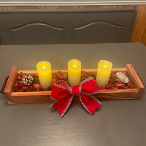 Farmhouse Christmas Centerpiece